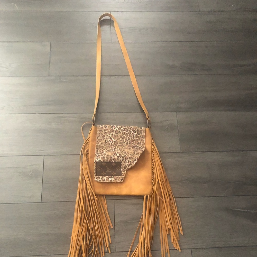 New Gypsy Junkies Leather Fringe Shoulder Bag